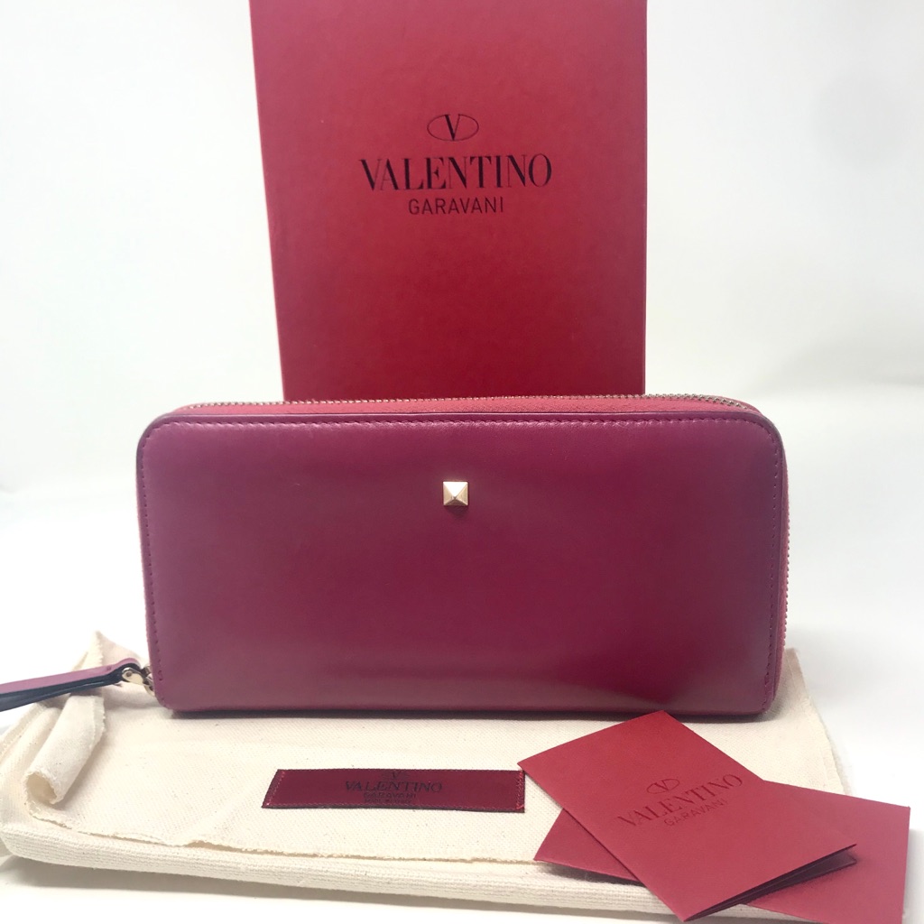 Valentino Rockstud 2-Tone Zippy Wallet In Box